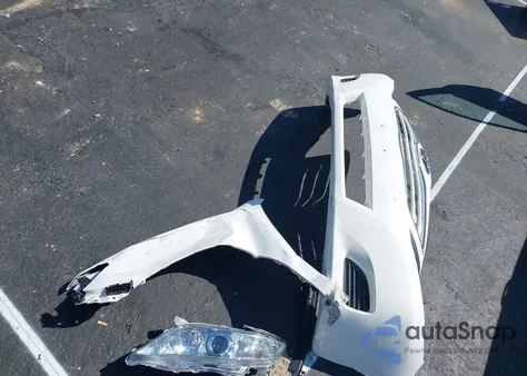 2011 Toyota Camry Le z USA, uszkodzony, nr VIN 4T4BF3EK0BR132725